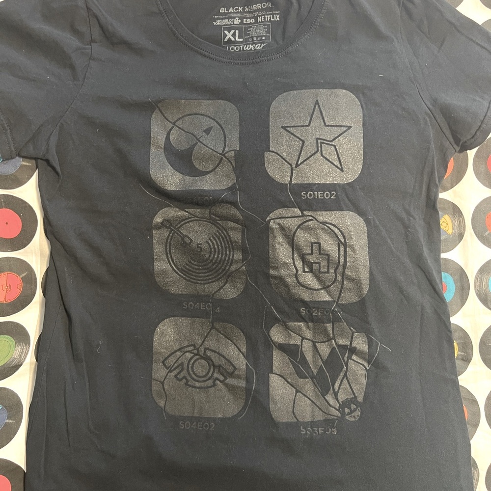Black mirror tshirt